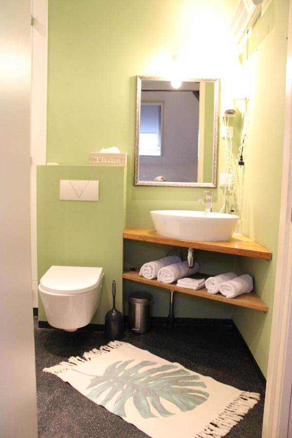 Hotel B&B Hoeve De Vredenhof ザイドラーレン エクステリア 写真